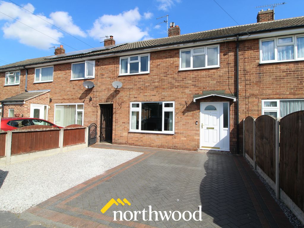 3 bed terraced house for sale in St Edwins Close, Dunscroft, Doncaster DN7, £125,000