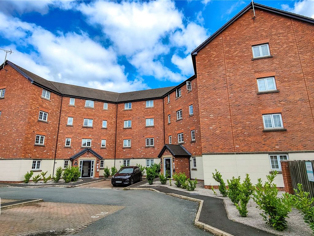 2 bed flat for sale in Giants Seat Grove, Swinton, Manchester, Greater Manchester M27, £120,000
