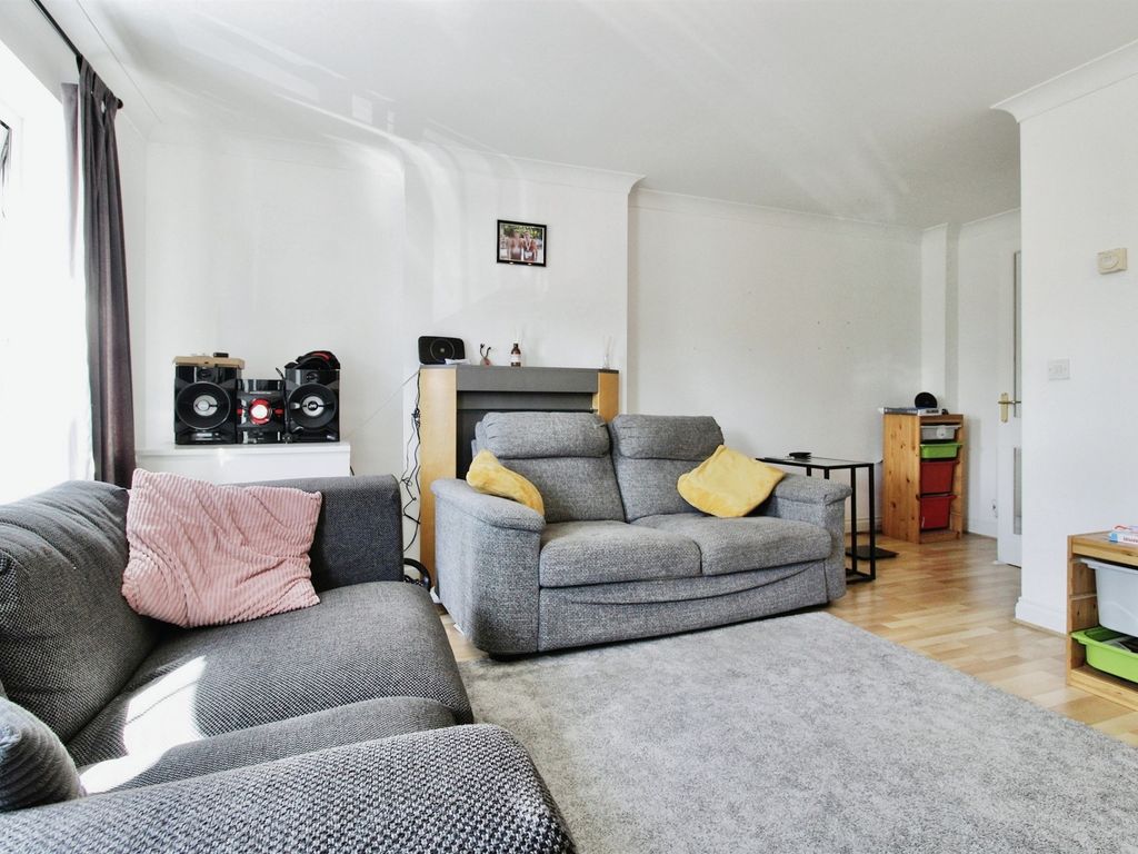 3 bed terraced house for sale in Heol Mynydd Bychan, Heath, Cardiff CF14, £300,000
