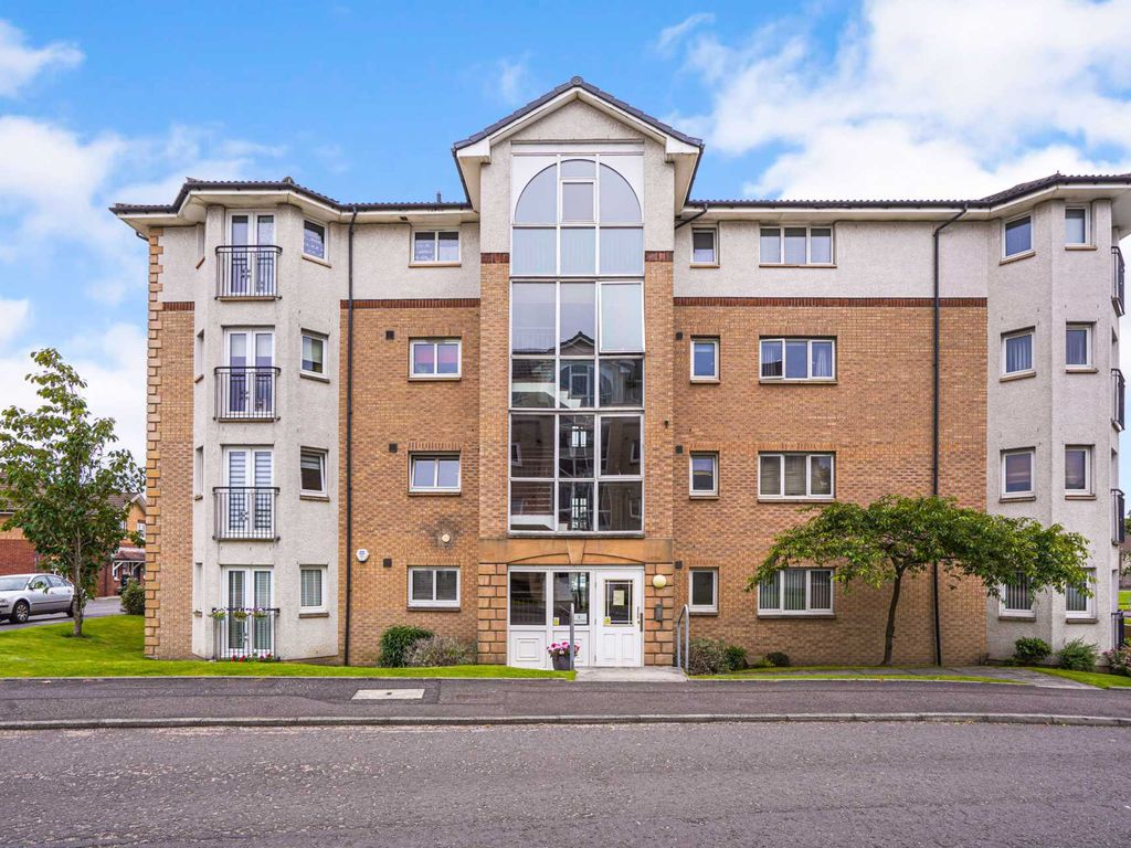 2 bed flat for sale in Highgrove Road, Renfrew PA4, £138,000