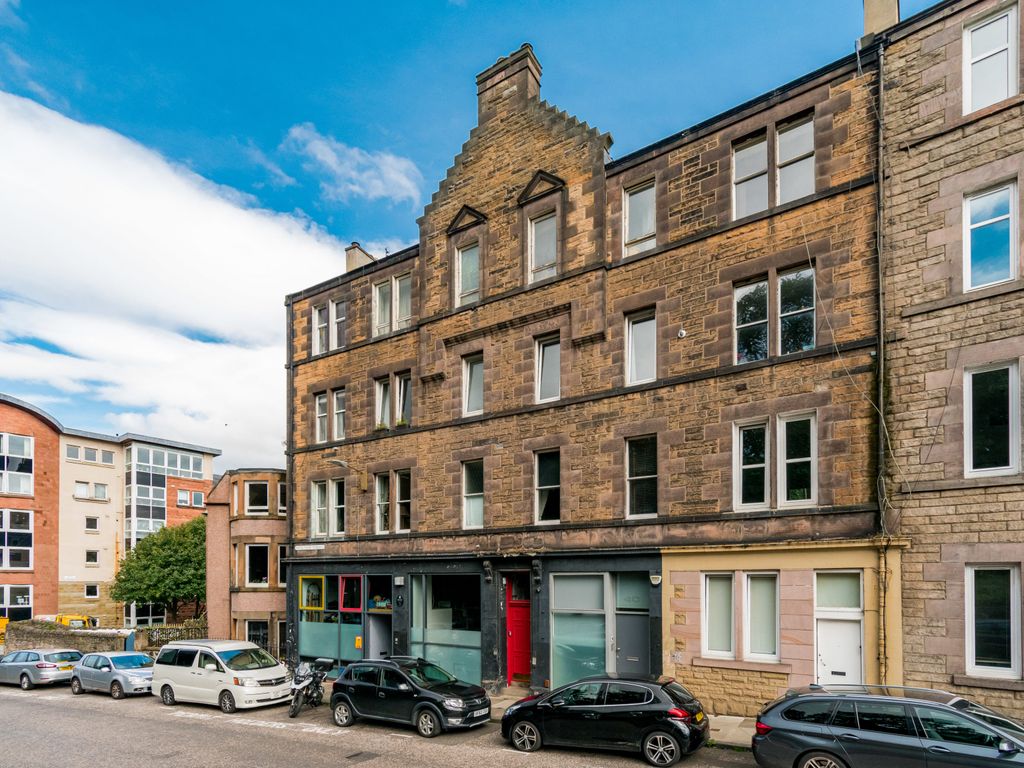 2 bed flat for sale in 41/5 Royal Park Terrace, Abbeyhill, Edinburgh EH8, £285,000