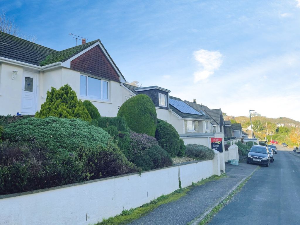 2 bed bungalow for sale in Park Way, Ilfracombe EX34, £265,000