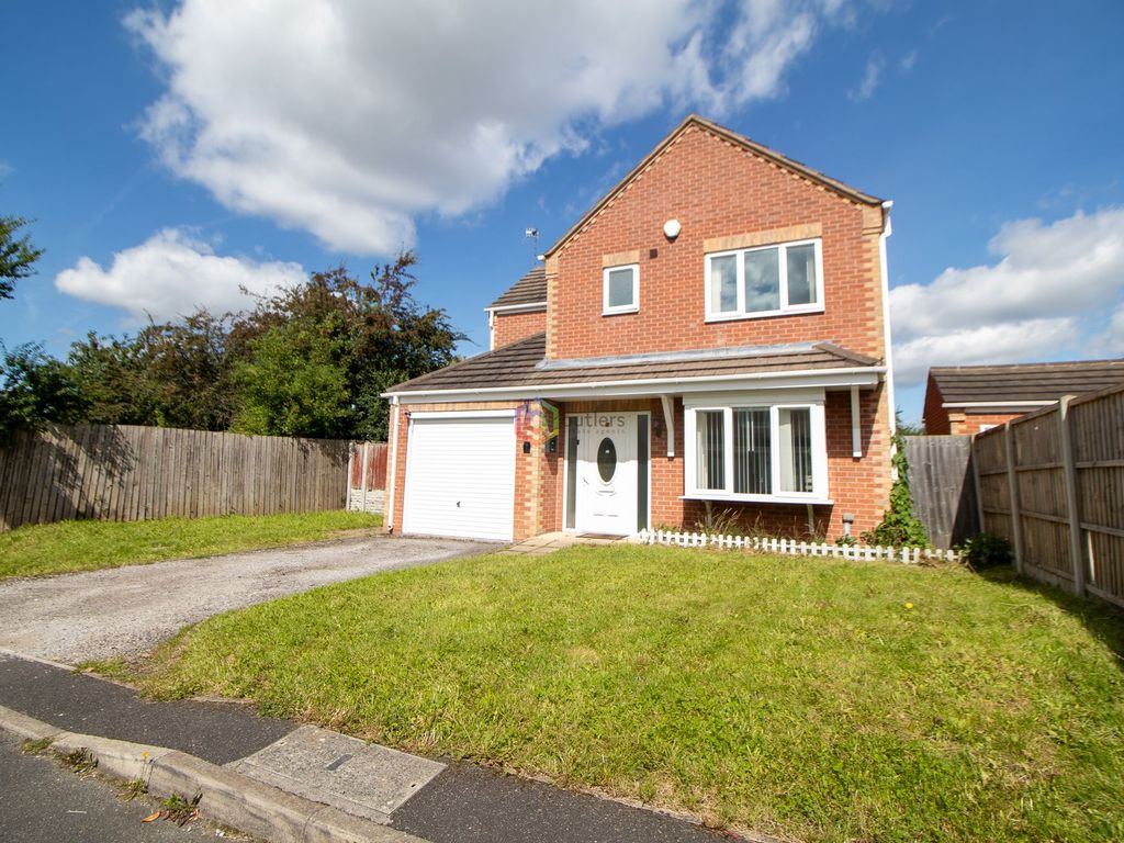 4 bed detached house for sale in Corner Pin Close, Staveley S43, £230,000