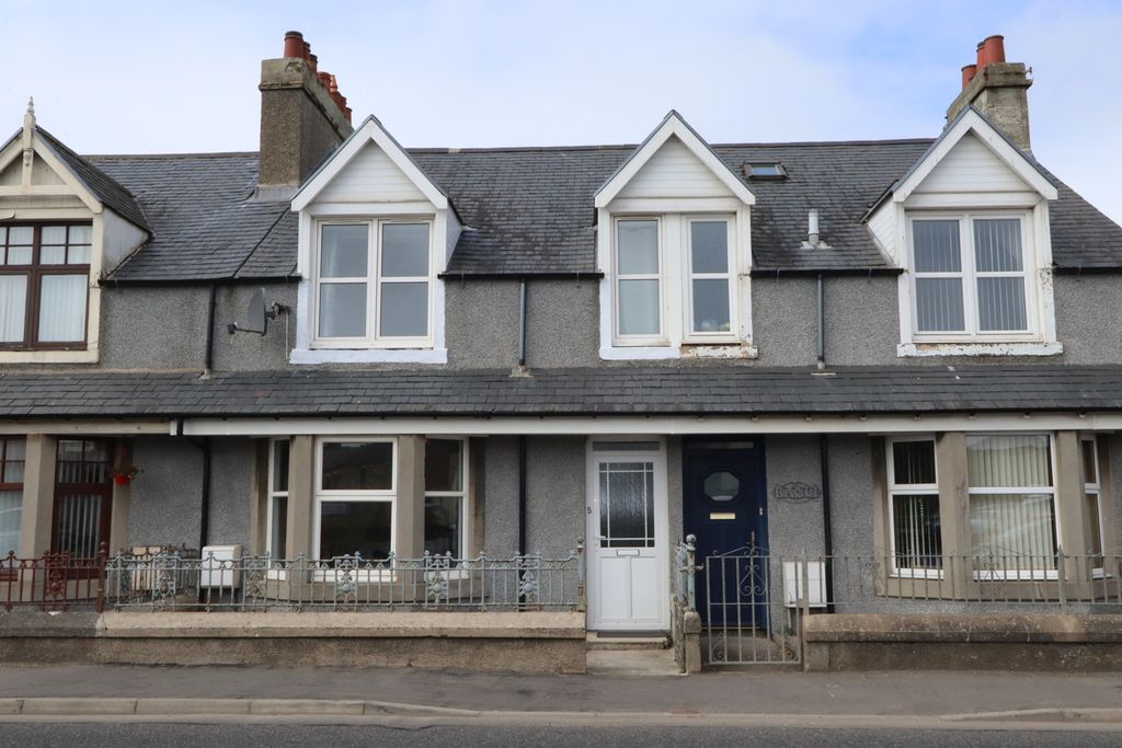 3 bed terraced house for sale in East Banks, Wick KW1, £110,000