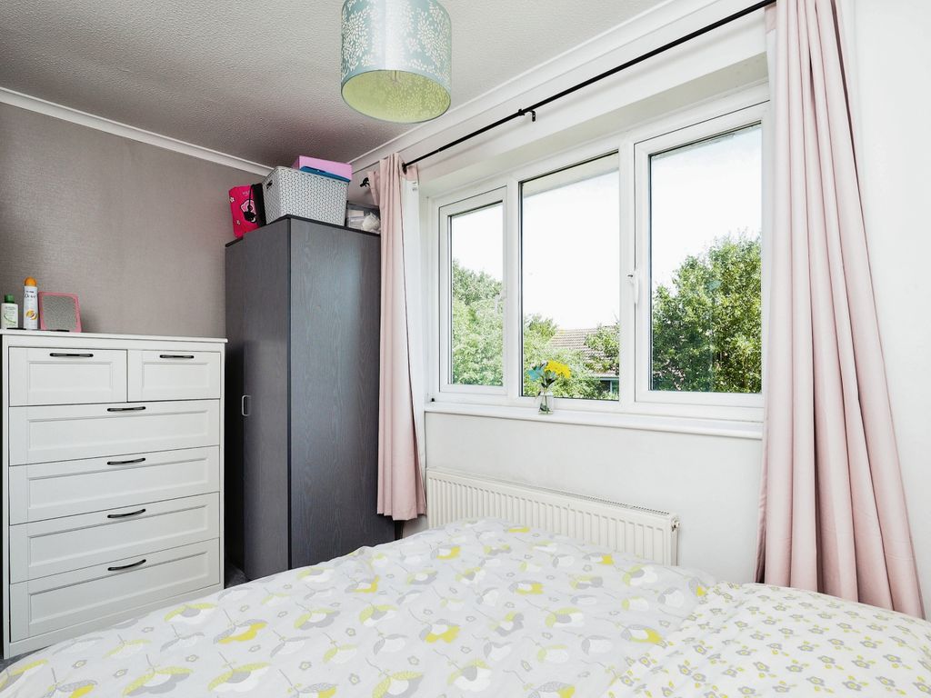 2 bed end terrace house for sale in Langdale Grove, Bingham, Nottingham, Nottinghamshire NG13, £185,000