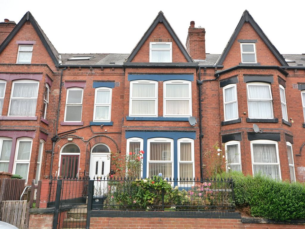 5 bed terraced house for sale in Hamilton Avenue, Chapeltown, Leeds LS7, £275,000