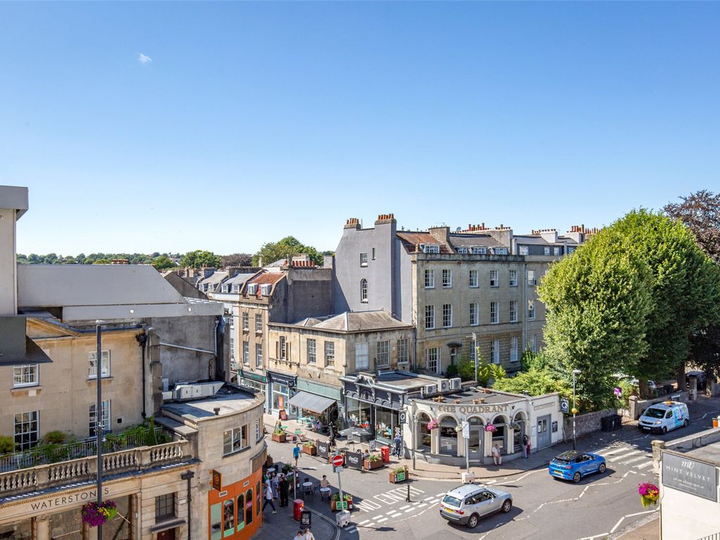 1 bed flat for sale in Merchants Road, Clifton, Bristol BS8, £315,000