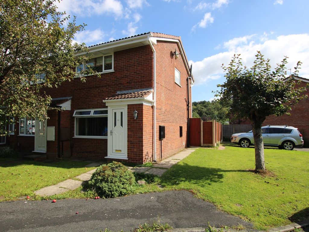 2 bed end terrace house for sale in Mansfield Close, Birchwood, Warrington WA3, £135,000