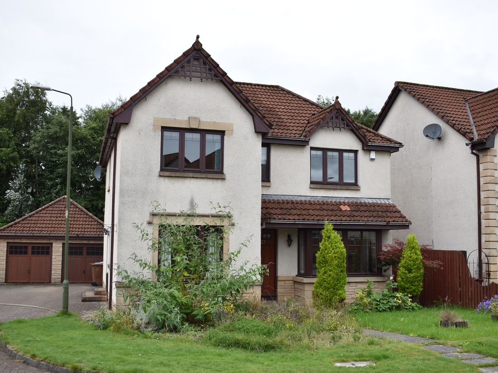 5 bed detached house for sale in Rowantree Walk, Larbert FK5, £339,000