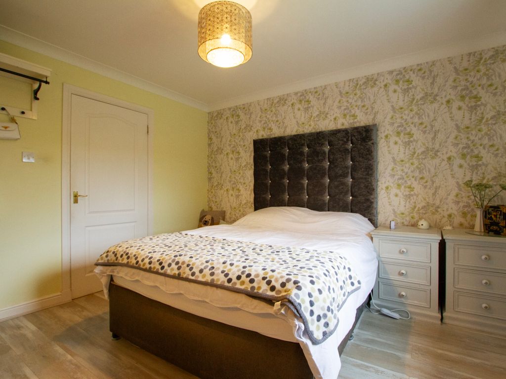 3 bed bungalow for sale in Muirsland Place, Lesmahagow, Lanarkshire ML11, £180,000