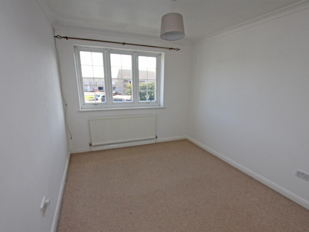 3 bed terraced house for sale in Heather Close, Bournemouth BH8, £315,000