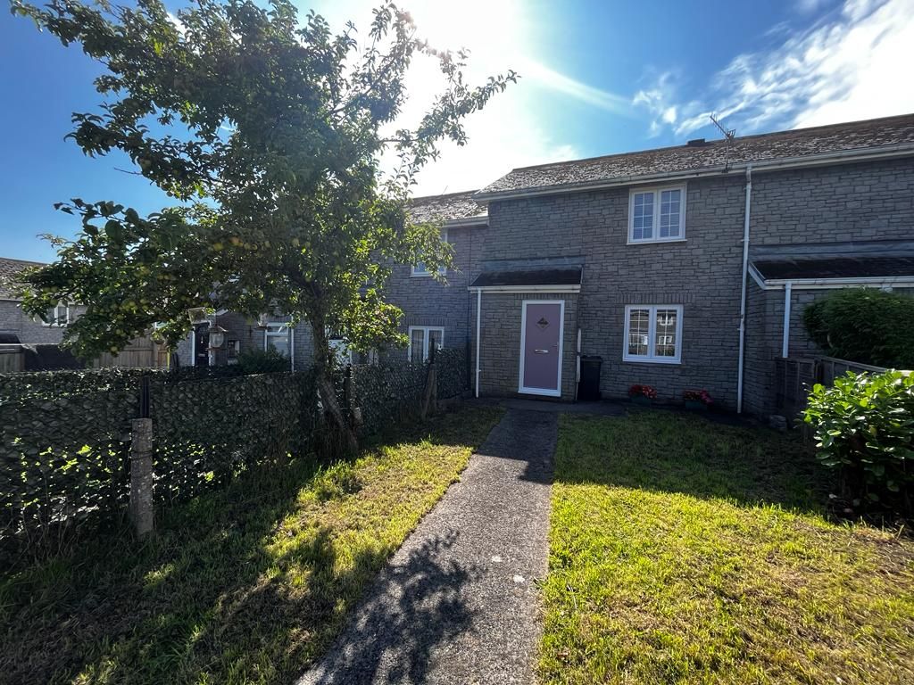 2 bed terraced house for sale in Catherine Close, Abercanaid, Merthyr Tydfil CF48, £160,000