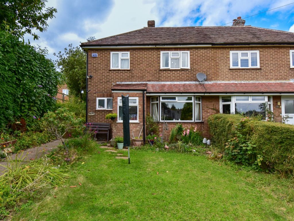 3 bed semi-detached house for sale in Park Lane, Crowborough, East Sussex TN6, £325,000