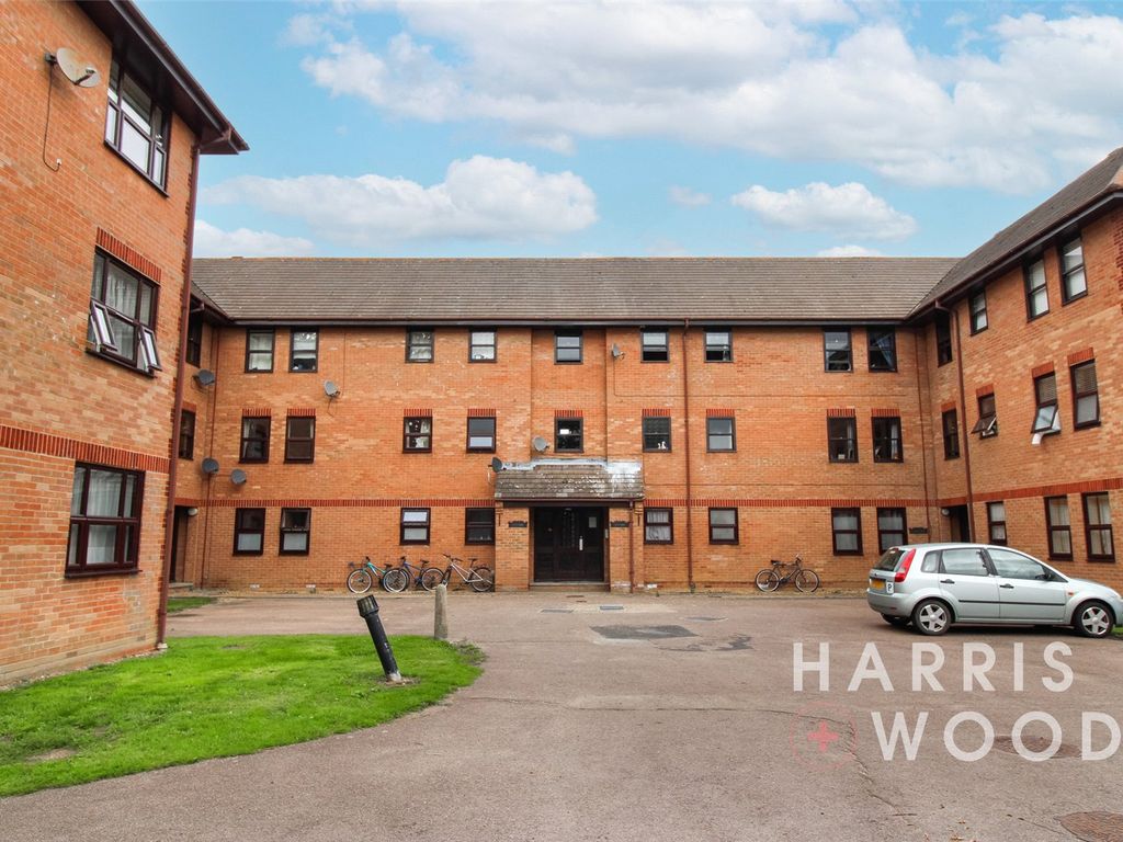 2 bed flat for sale in Hanbury Gardens, Highwoods, Colchester, Essex CO4, £150,000