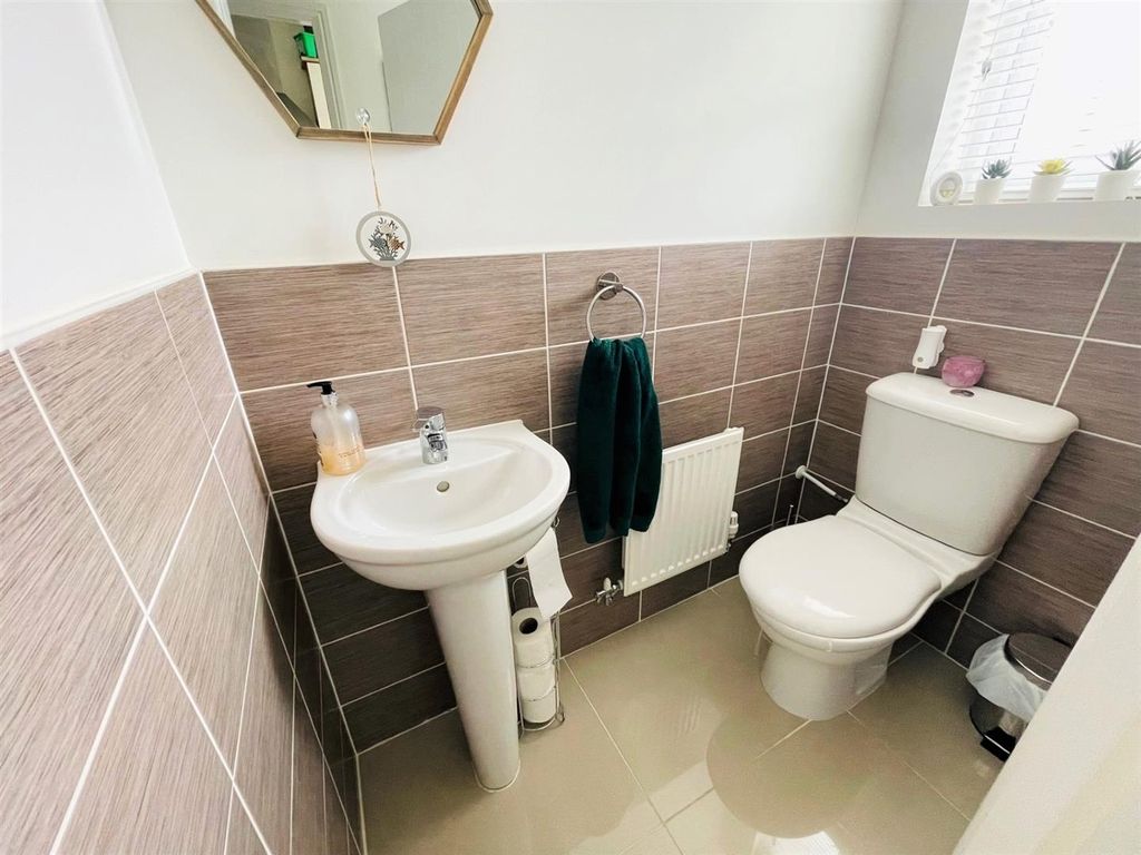 2 bed semi-detached house for sale in Clos Y Doc, Llanelli SA15, £180,000