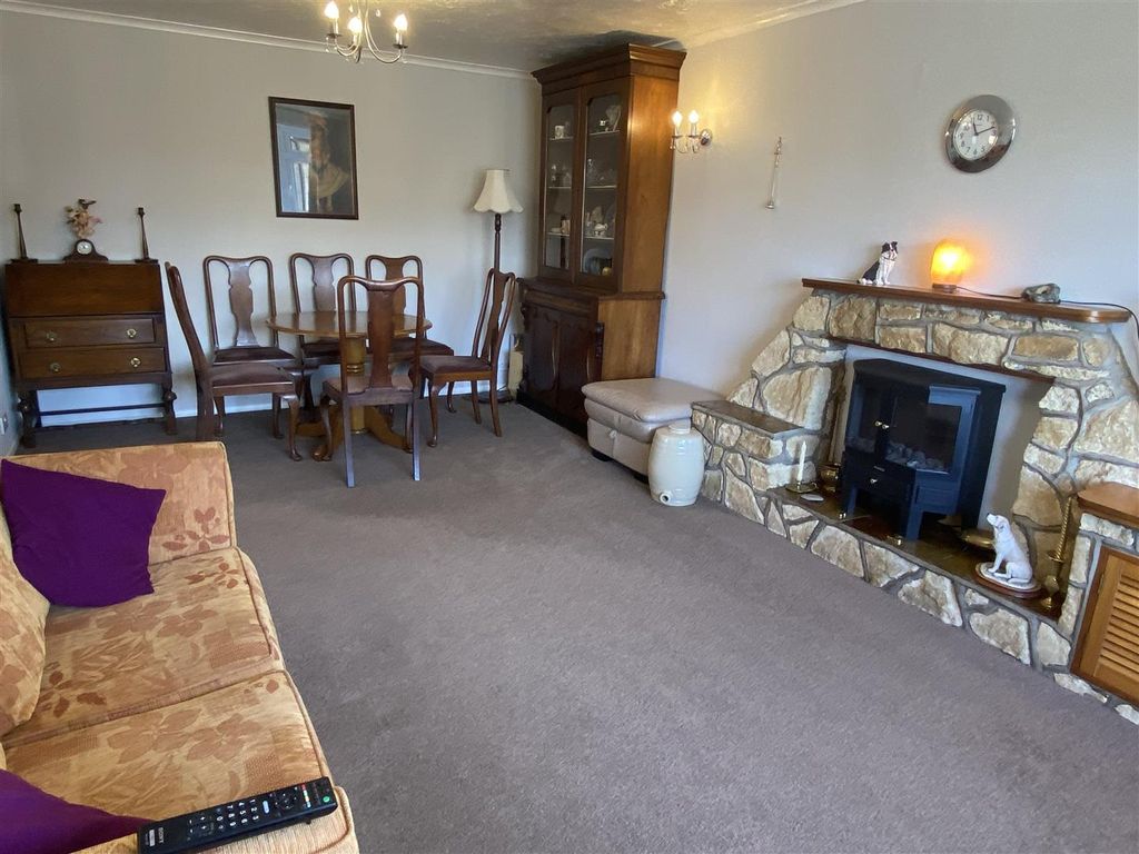 2 bed detached bungalow for sale in Winchester Way, Ashby-De-La-Zouch LE65, £284,000