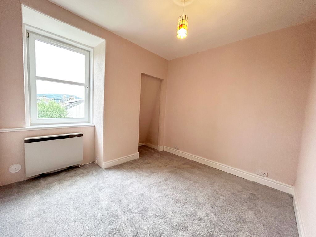 2 bed flat for sale in Hawarden Terrace, Perth PH1, £89,000