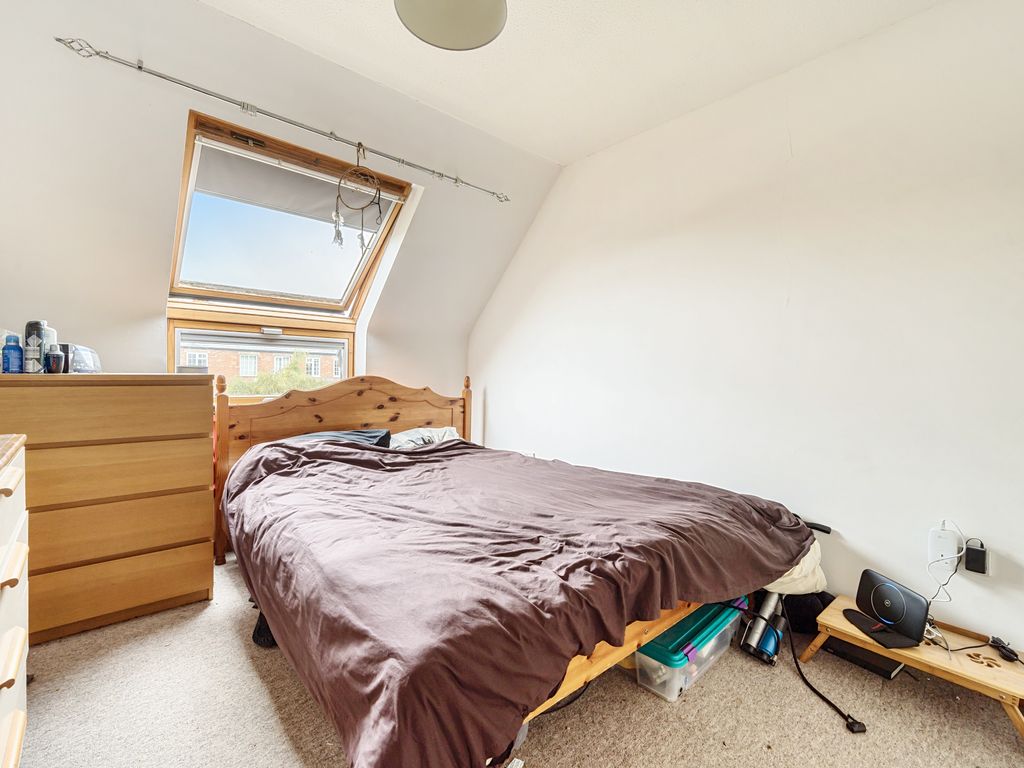 2 bed maisonette for sale in Townside, Haddenham, Aylesbury HP17, £275,000