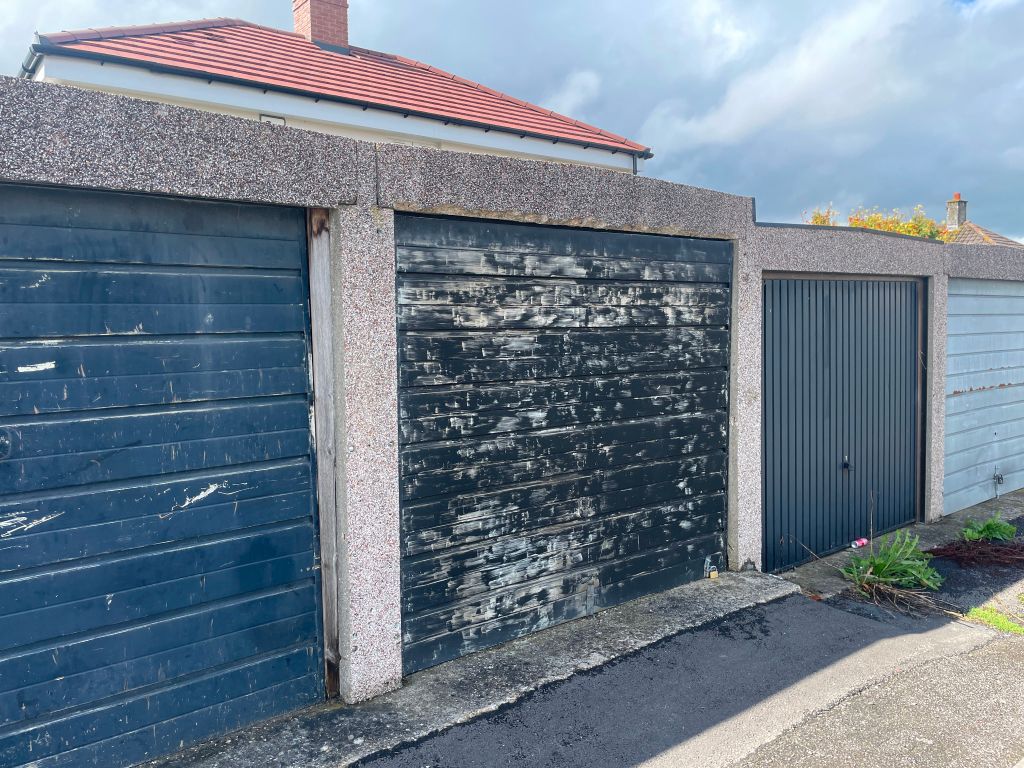 Parking/garage for sale in Amesbury, Salisbury SP4, £13,500
