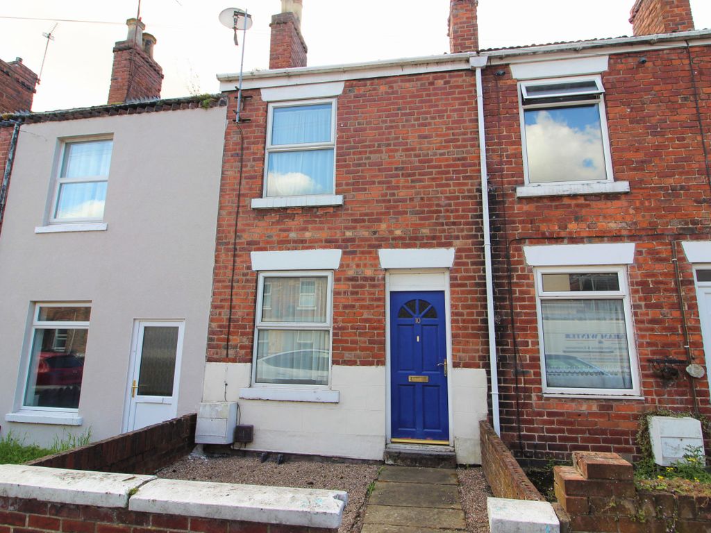 2 bed terraced house for sale in Waterworks Street, Gainsborough DN21, £70,000