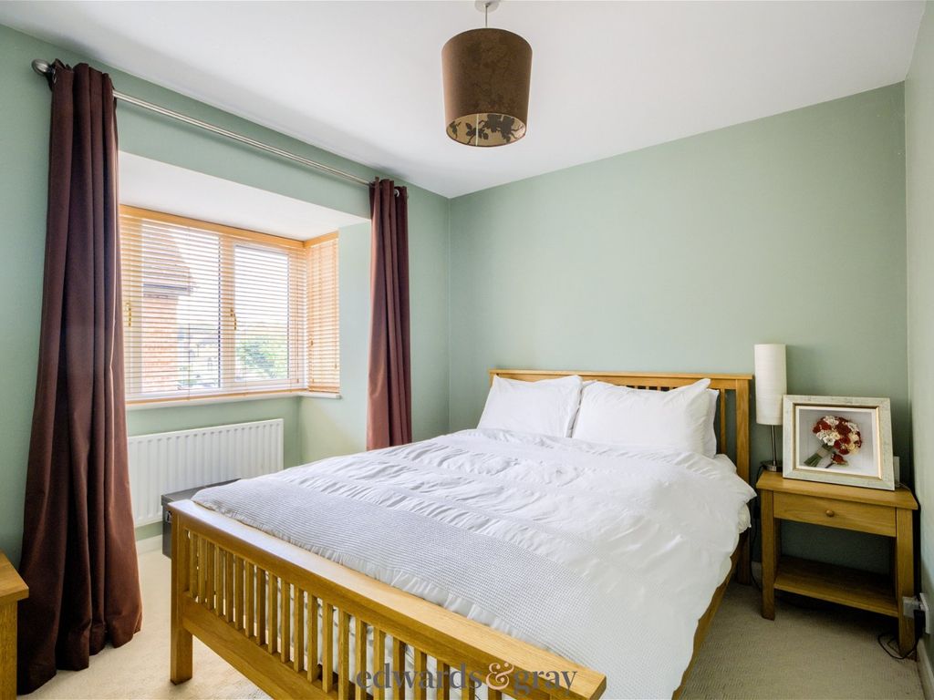2 bed flat for sale in The Green, Shustoke B46, £225,000