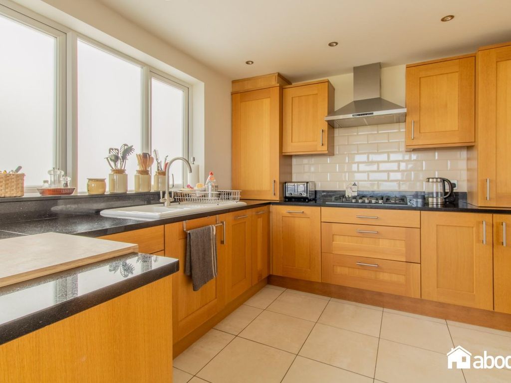 3 bed flat for sale in Burbo Bank Road South, Crosby, Liverpool L23, £325,000