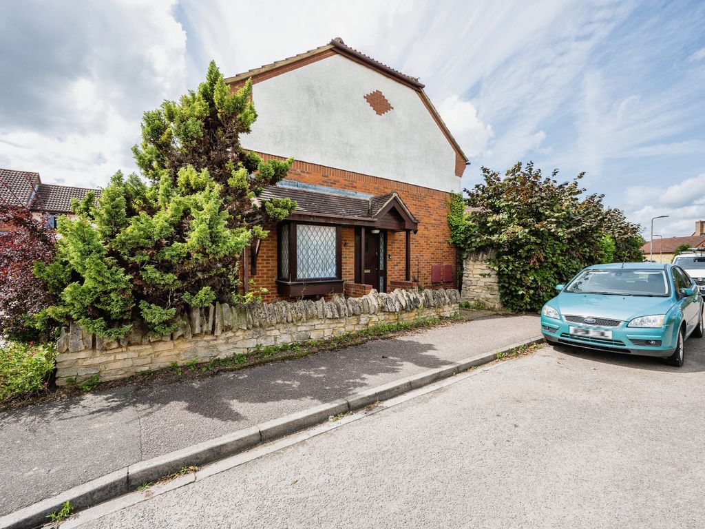 3 bed end terrace house for sale in Deep Spinney, Biddenham, Bedford, Bedfordshire MK40, £300,000