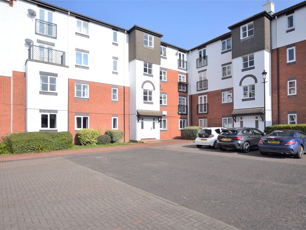 2 bed flat for sale in Foundry Court, St Peters Basin, Newcastle Upon Tyne NE6, £75,000