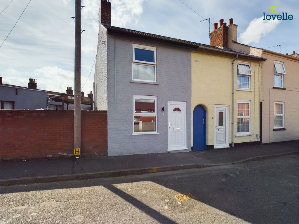 2 bed terraced house for sale in Serpentine Street, Market Rasen LN8, £129,950