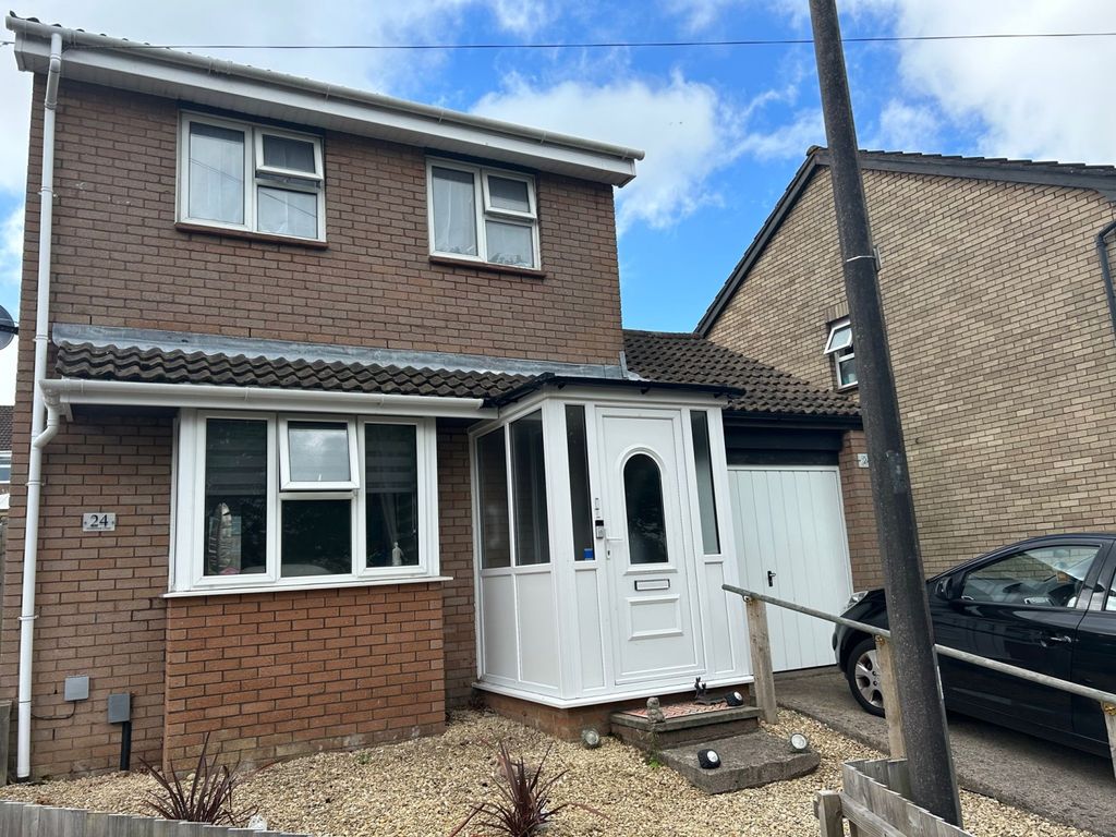 3 bed detached house for sale in Hollyrood Close, Barry CF62, £325,000