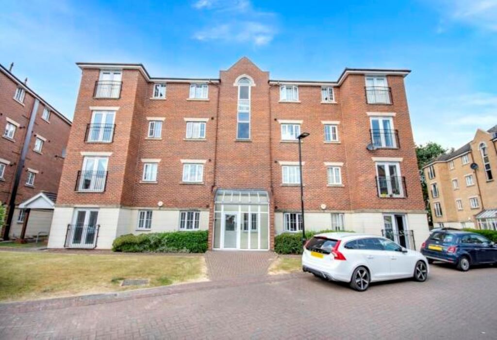 2 bed flat for sale in Primrose Place, Bessacarr, Doncaster DN4, £90,000