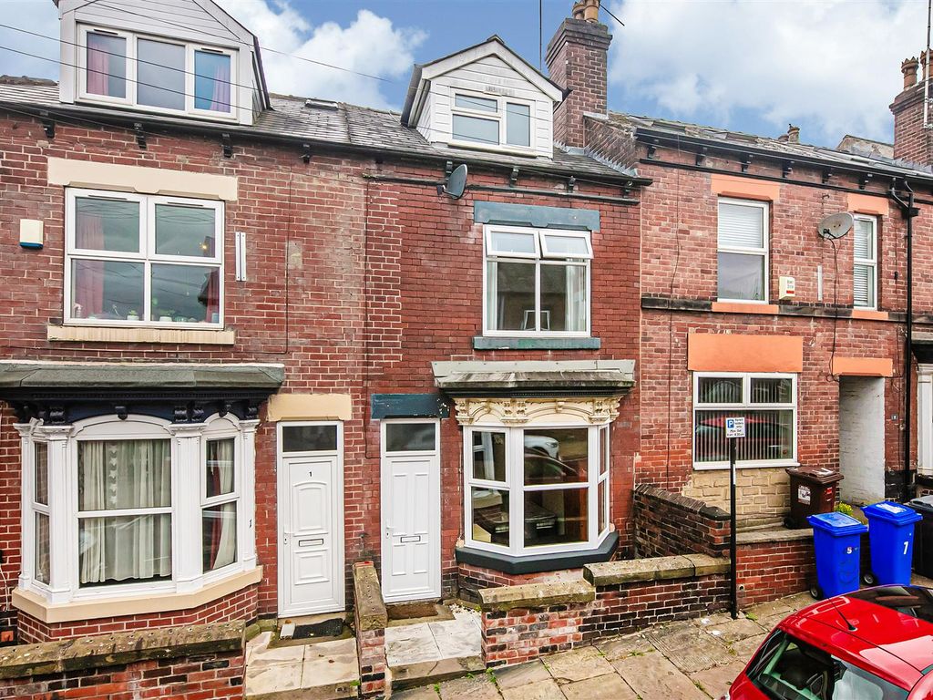 4 bed terraced house for sale in Walton Road, Off Ecclesall Road S11, £260,000