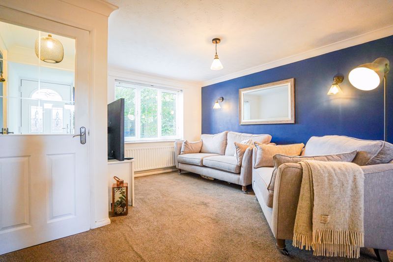 3 bed detached house for sale in 18 Attlebridge Close, Derby DE21, £250,000