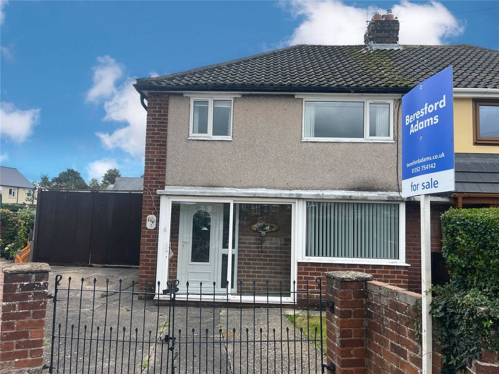3 bed semi-detached house for sale in Hillside Crescent, Mold, Flintshire CH7, £195,000
