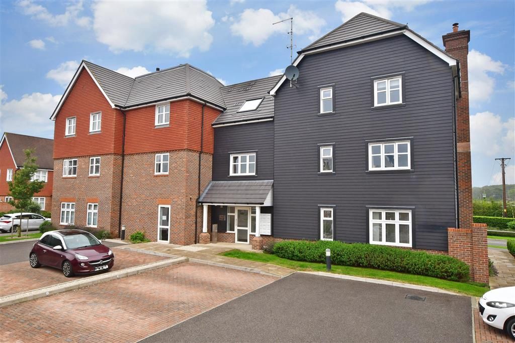 2 bed flat for sale in Rapley Rise, Southwater, Horsham, West Sussex RH13, £130,000