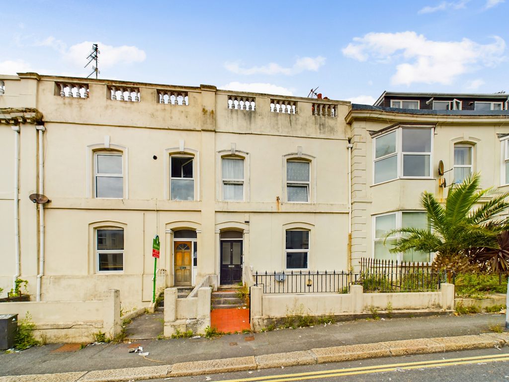 1 bed flat for sale in Hill Park Crescent, North Hill, Plymouth PL4, £100,000