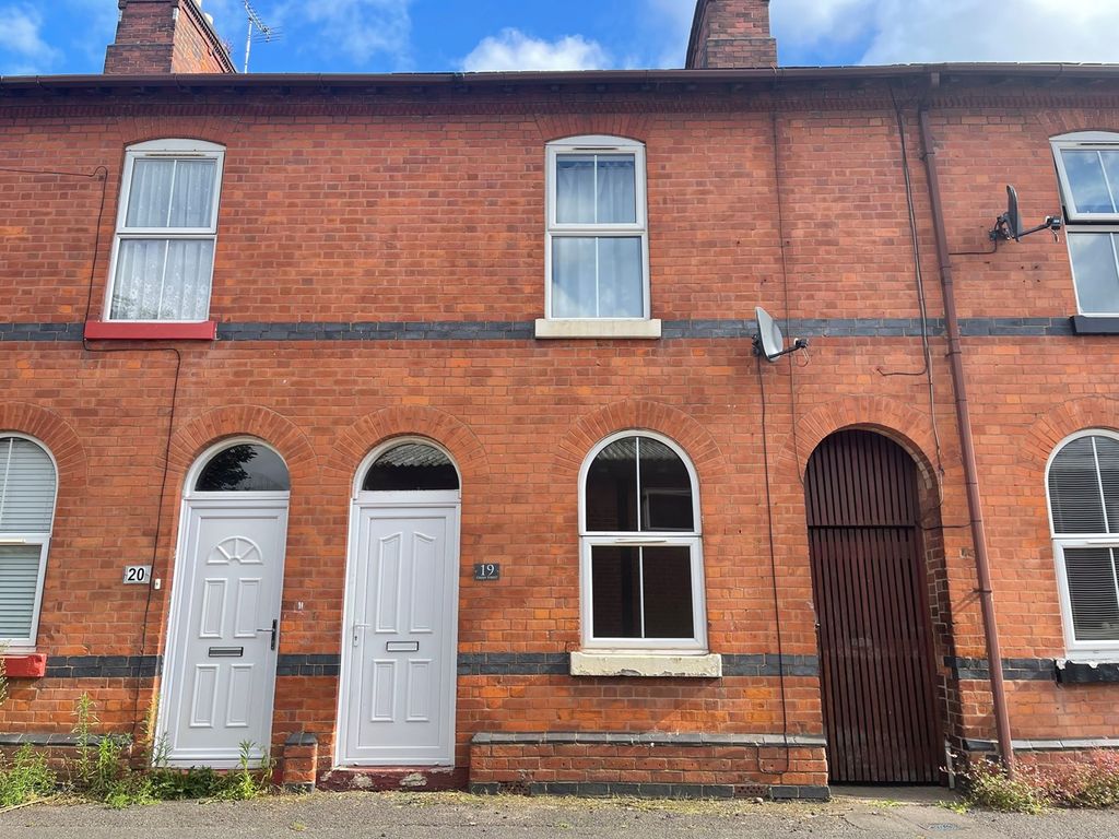 3 bed terraced house for sale in Green Street, Burton-On-Trent DE14, £105,000