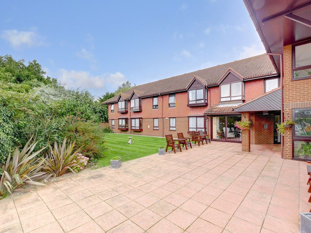 1 bed property for sale in Mill Road, Hailsham BN27, £75,000