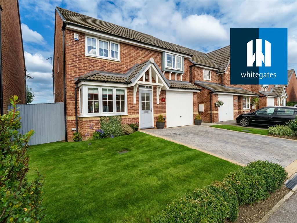 4 bed detached house for sale in Ruby Lane, Upton, Pontefract, West Yorkshire WF9, £315,000