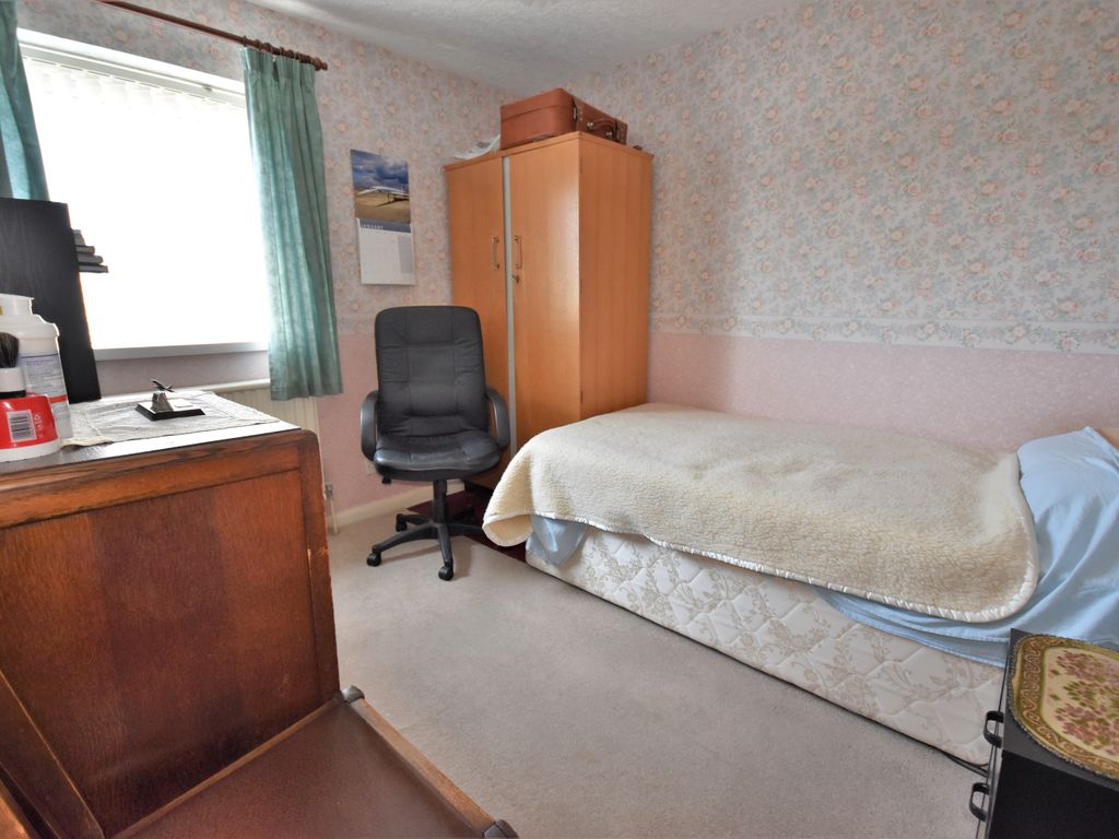 3 bed detached house for sale in Halton Gardens, Blackpool FY4, £170,000