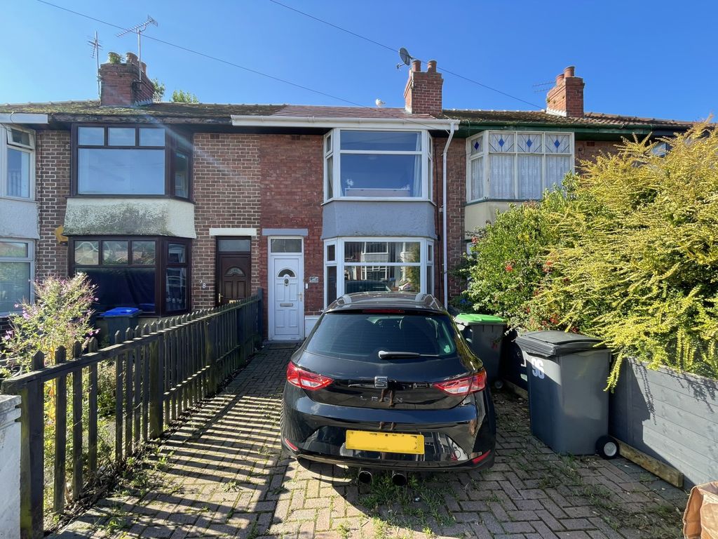 2 bed terraced house for sale in Falkland Avenue, Marton FY4, £115,000