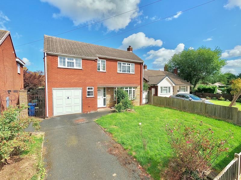 4 bed detached house for sale in Wharf Road, Gnosall, Stafford ST20, £325,000