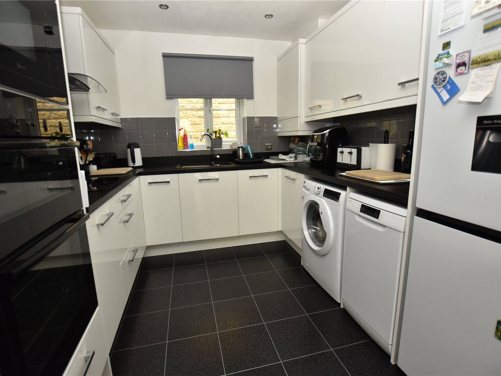 3 bed detached house for sale in Victoria Court, Victoria Street, Glossop SK13, £280,000