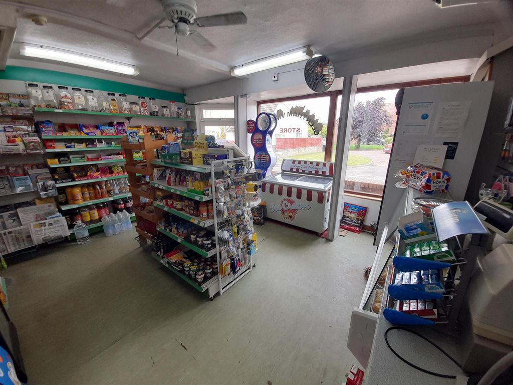 Commercial property for sale in Off License & Convenience LN8, Glentham, Lincolnshire, £350,000