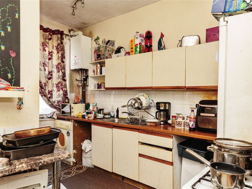 1 bed flat for sale in Elizabeth Street, Blackpool, Lancashire FY1, £55,000