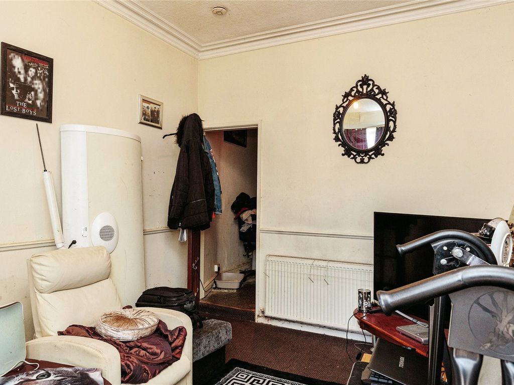 1 bed flat for sale in Elizabeth Street, Blackpool, Lancashire FY1, £55,000