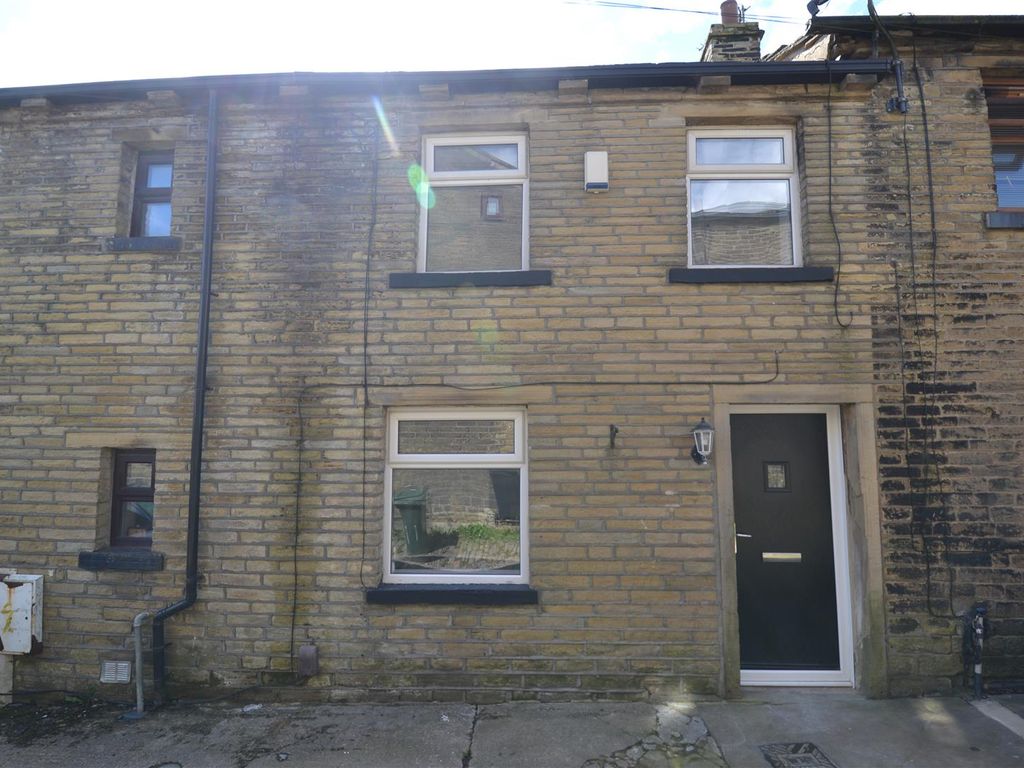 2 bed cottage for sale in Lyon Street, Thornton, Bradford BD13, £100,000