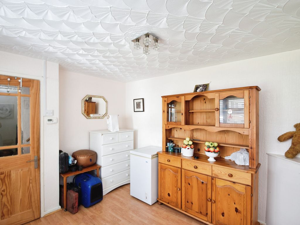 3 bed semi-detached house for sale in Gwyrddgoed Road, Pontardawe, Swansea, Neath Port Talbot SA8, £140,000