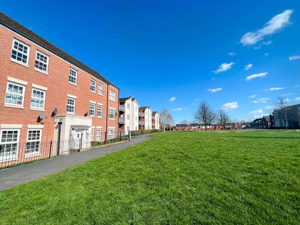 2 bed flat for sale in Clough Close, Middlesbrough TS5, £73,000