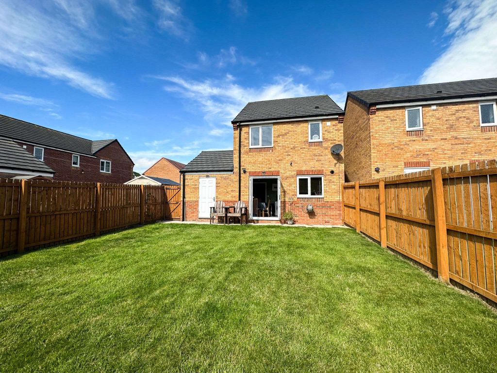 3 bed detached house for sale in Coleridge Road, Chilton, Ferryhill DL17, £160,000